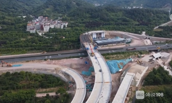 航拍来了！甬金高速嵊州这出口主梁已装，整体已完成75%